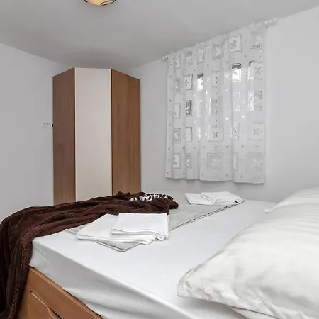 Holiday home Gorgeous In With Wifi Zagvozd